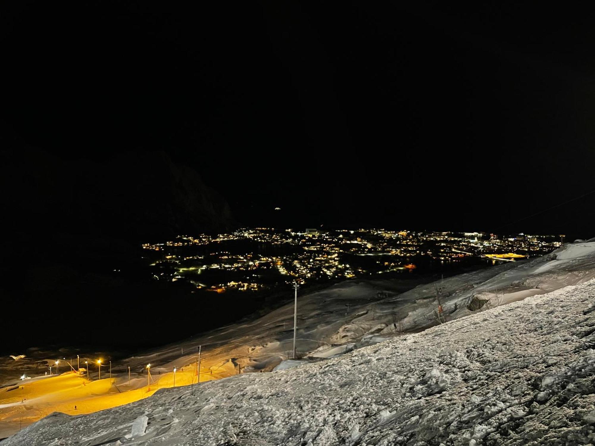 Apartment Svolvær Εξωτερικό φωτογραφία